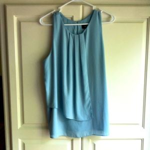 Karen Kane sleeveless Top